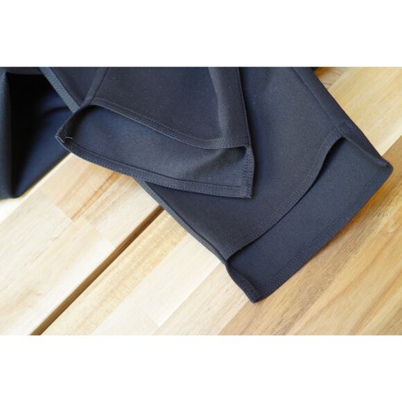 Lafayette 148 Classic Women Cut Out Slim Fit Tapered Jeans Black Size 8 NWOT - Picture 5 of 7